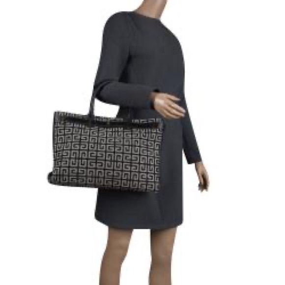 Givenchy AuthenticVintage Rare  Monogramed and side leather Black and Gr… - Picture 2 of 16